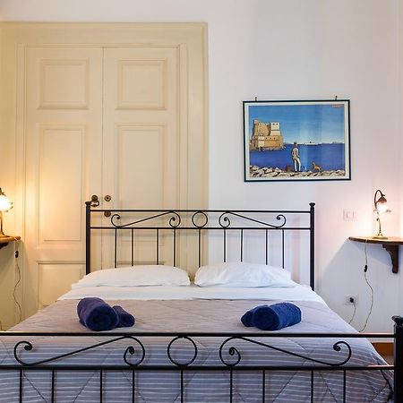 Don Pedro Rooms Vicere Di Toledo In The City Center Nápoles Exterior foto