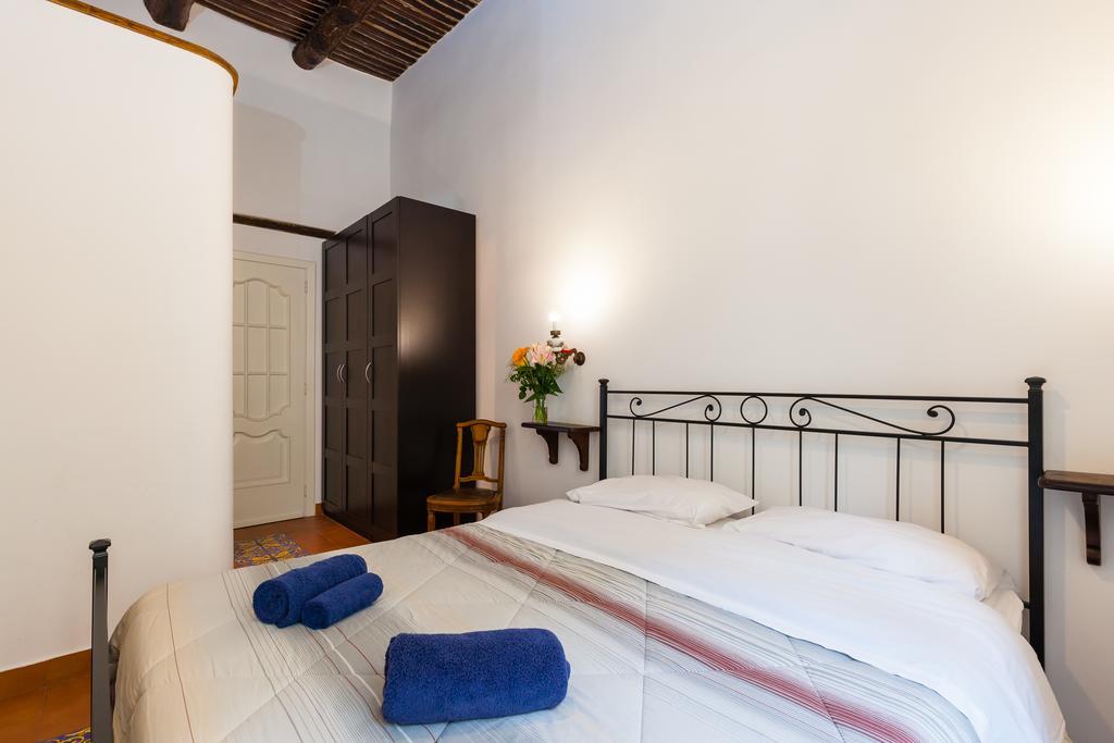 Don Pedro Rooms Vicere Di Toledo In The City Center Nápoles Exterior foto