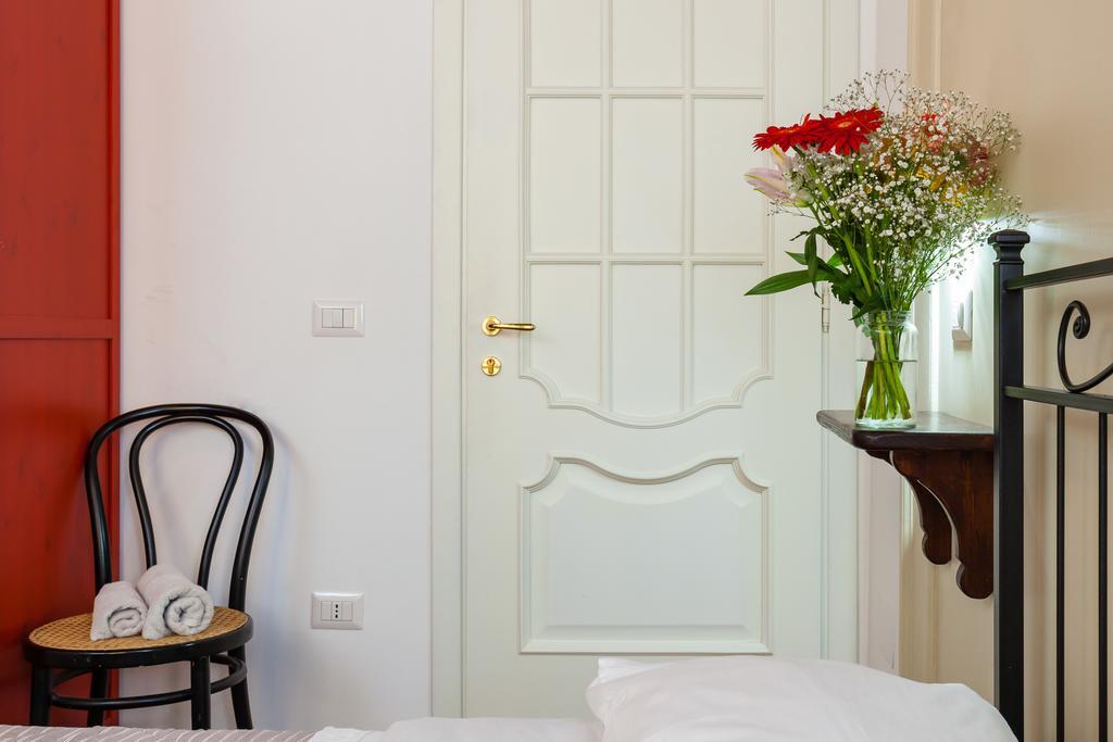 Don Pedro Rooms Vicere Di Toledo In The City Center Nápoles Exterior foto