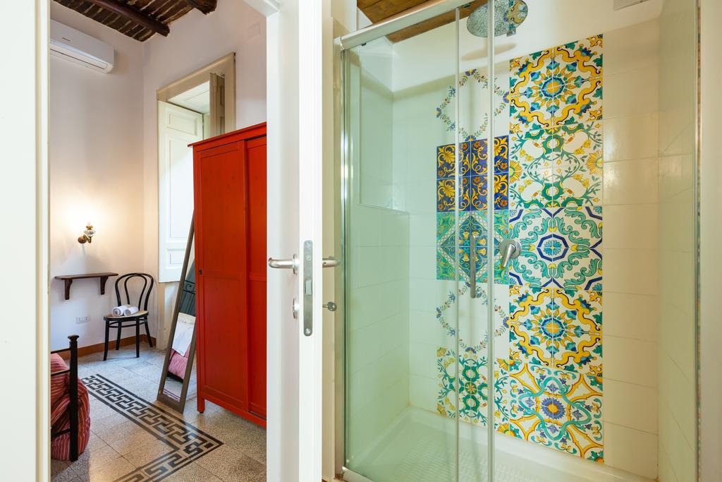 Don Pedro Rooms Vicere Di Toledo In The City Center Nápoles Exterior foto