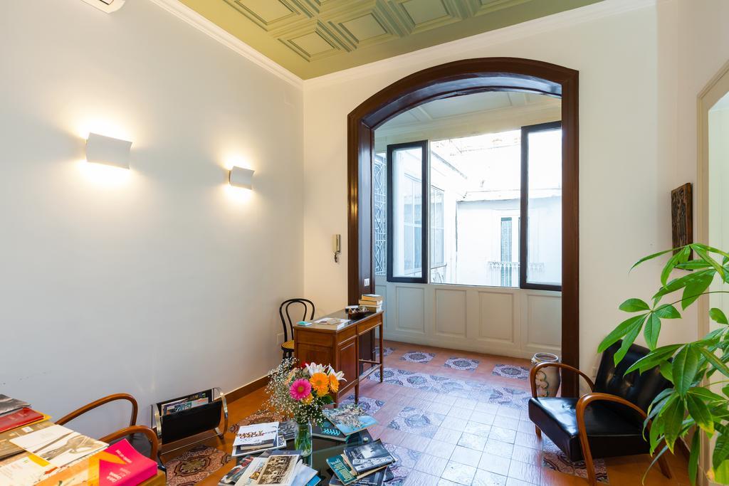 Don Pedro Rooms Vicere Di Toledo In The City Center Nápoles Exterior foto