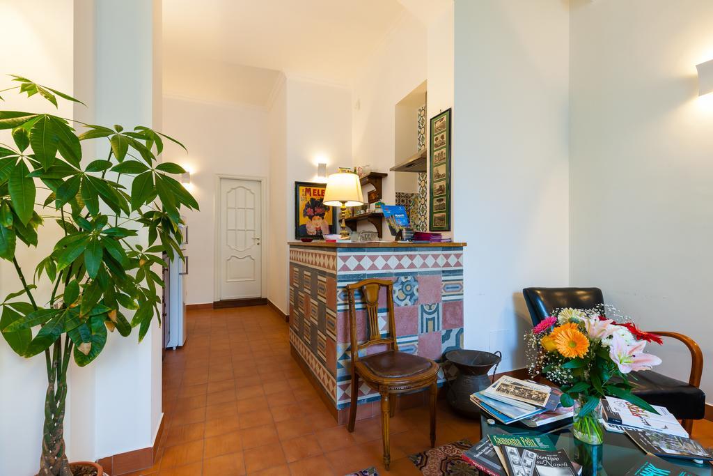 Don Pedro Rooms Vicere Di Toledo In The City Center Nápoles Exterior foto